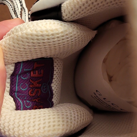 NIB Gucci Men’s Lace-Up Sneakers Sz11 - Picture 12 of 12